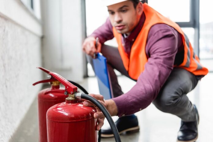 what are the ingredients used in fire extinguishers