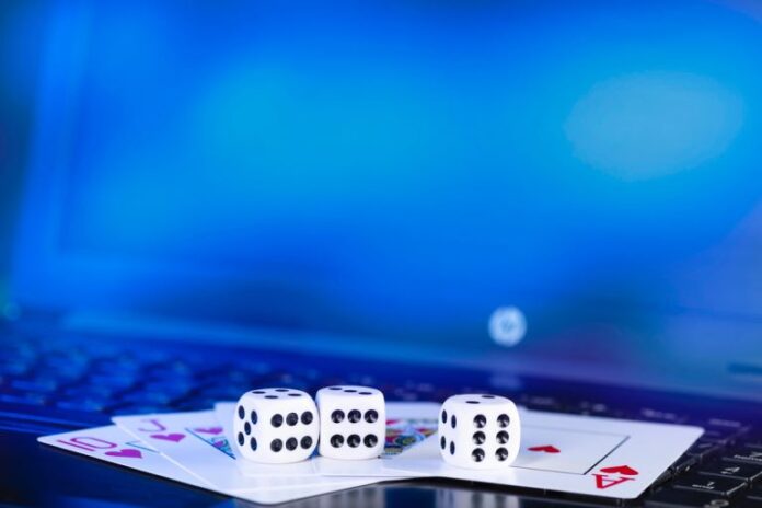 how live casinos and social gaming converge