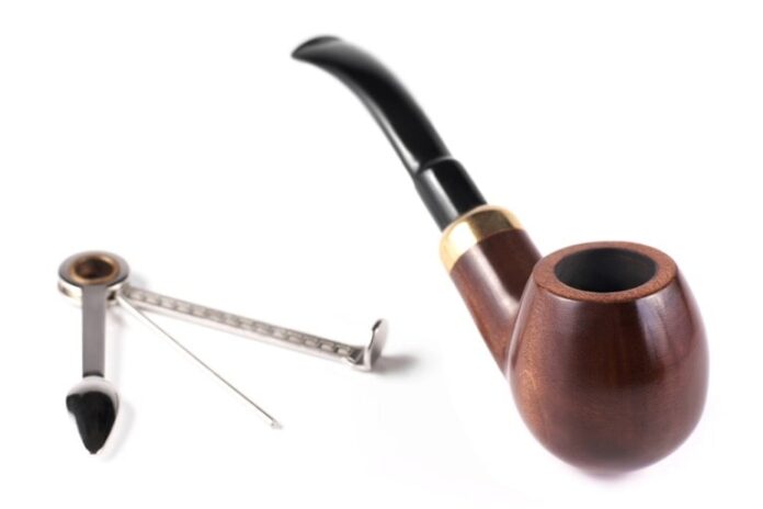 what to look for when buying smoking accessories from online smoke shop