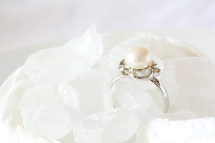 5 best tips for selling pearl rings