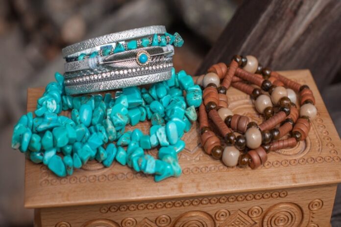 arizonas turquoise legacy in jewelry and fashion